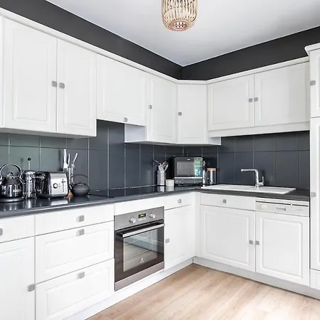 Vakantiehuis Maison Pour 5 Personnes - 500m De La